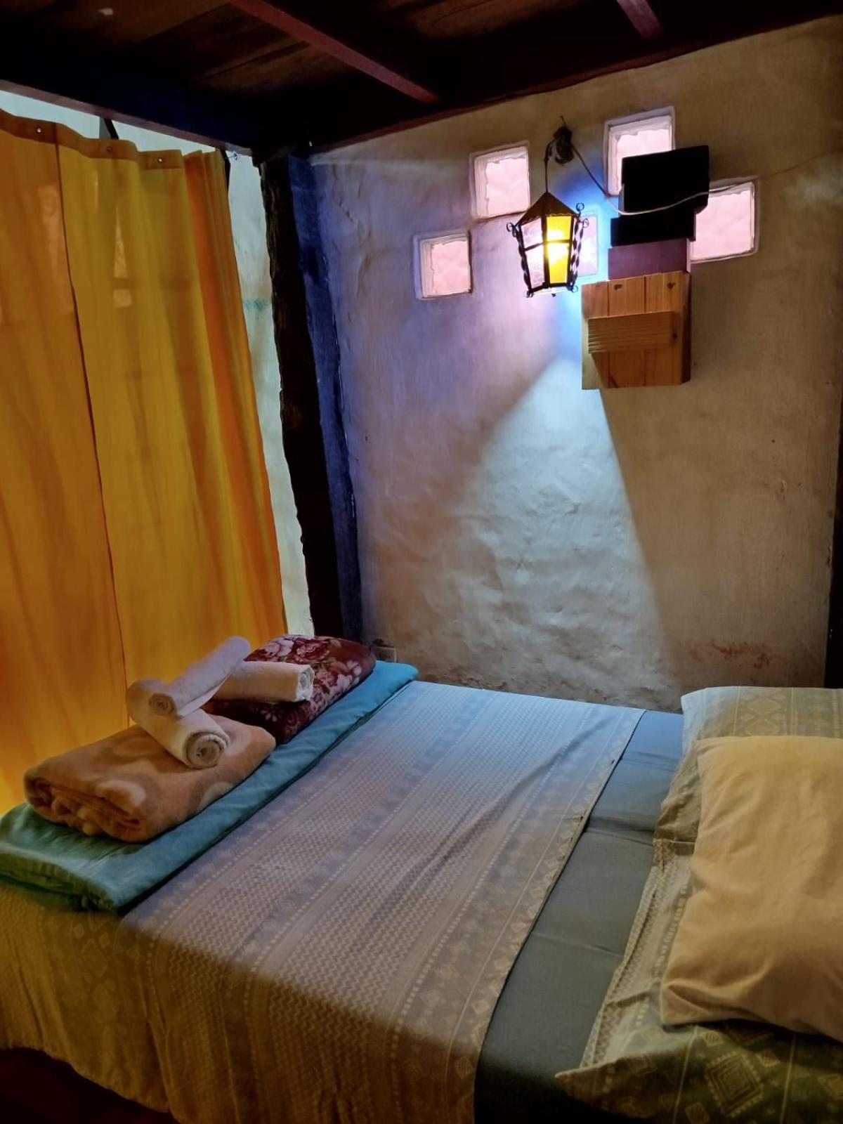 Chalé de Pedra - Hospedaria e Espaço Livre São Tomé das Letras Esterno foto